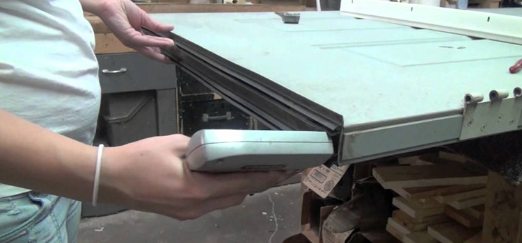 damaged steel door repair Fruitridge Pocket